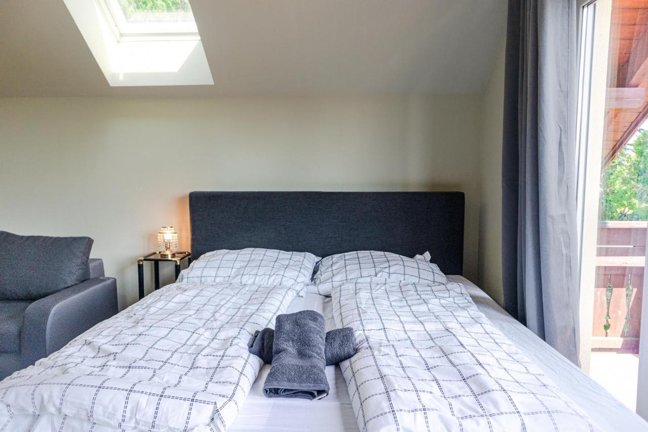 Exquisite Shared Villa - Your Private Room In This Beautiful Home Vienna Esterno foto