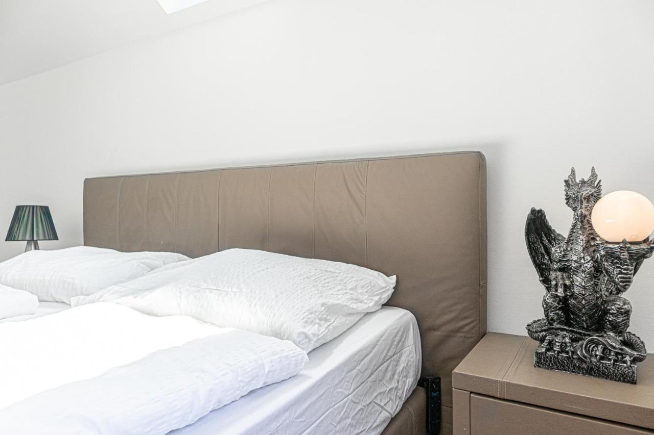 Exquisite Shared Villa - Your Private Room In This Beautiful Home Vienna Esterno foto